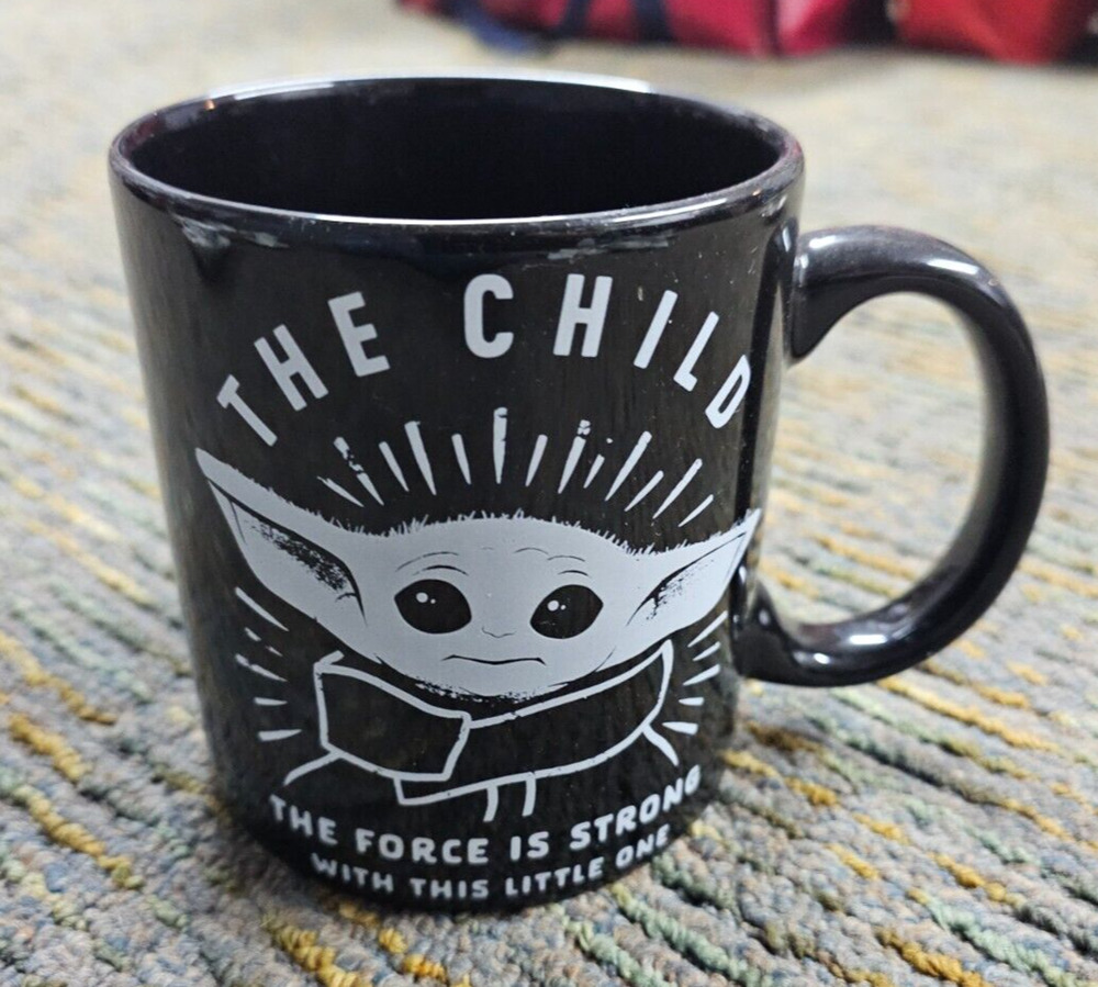 Star Wars The Child 20oz. Black Coffee Mug Baby Yoda Mandalorian Force Is Strong